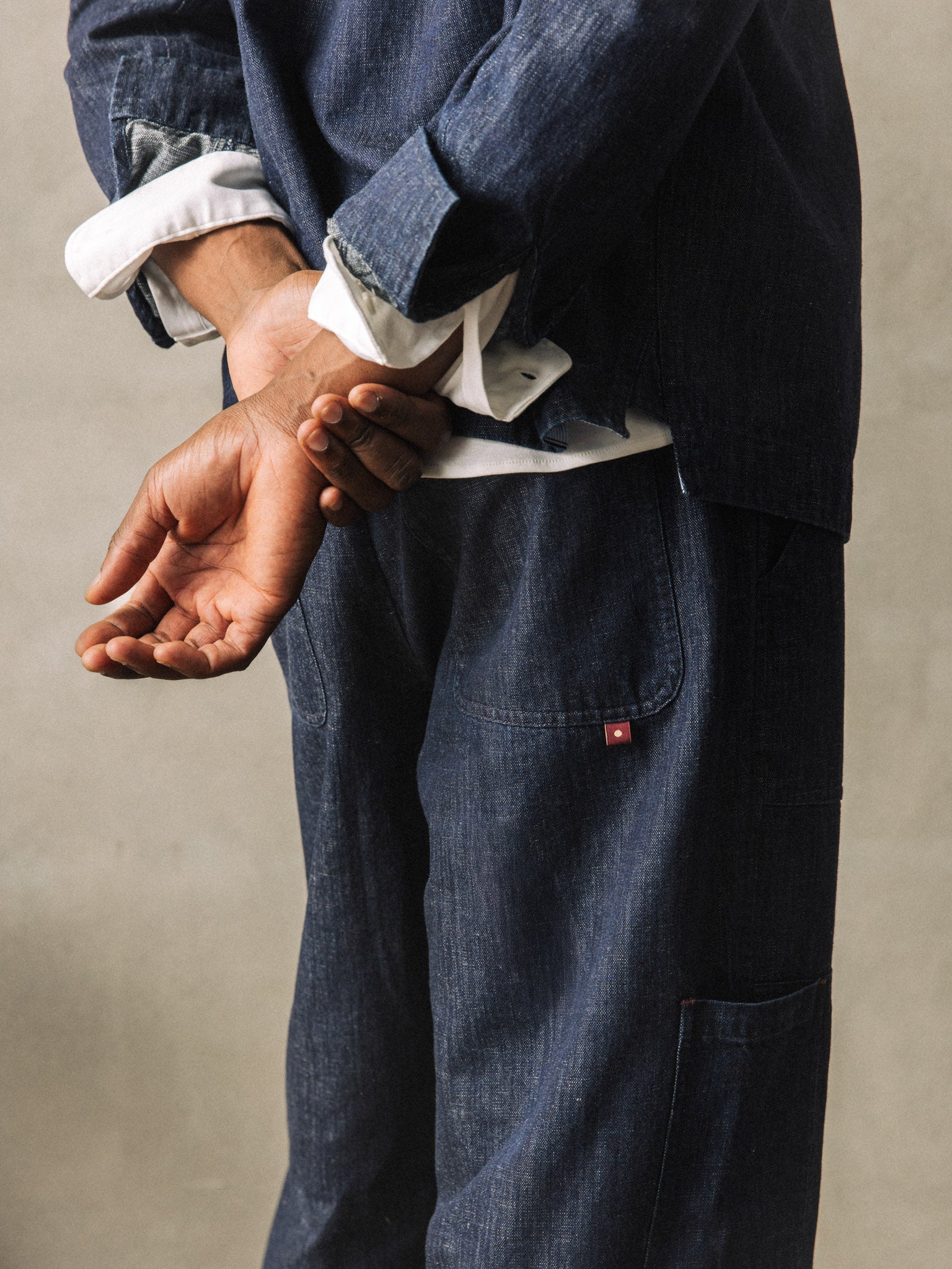Modelshot / Indigo Blue / Detail